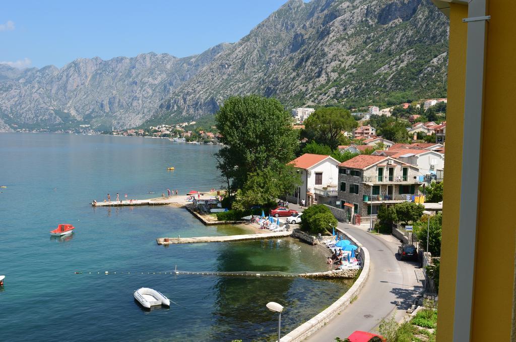 Apartment Ivanisevic 2 Kotor Exterior photo